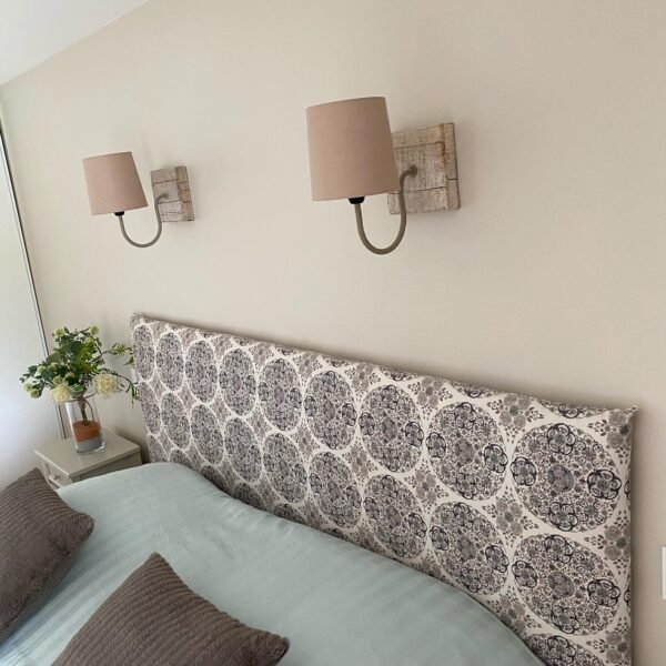 Tête de lit sur-mesure en tissu sur support bois. – Image 5