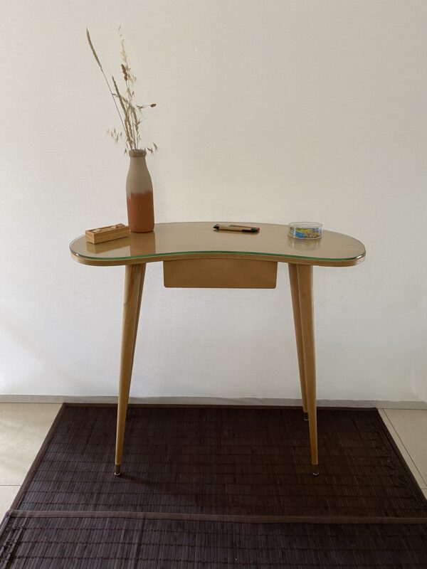 Bureau bois scandinave forme « haricot » restauré – Image 2