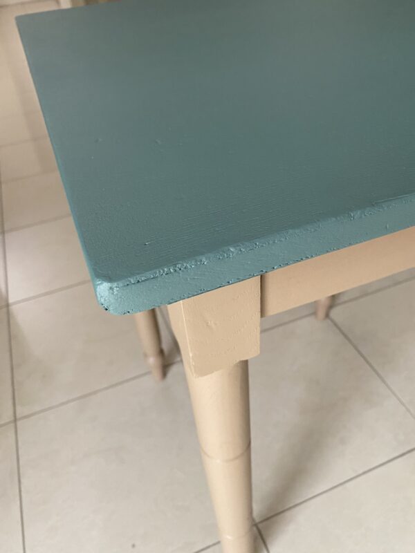 Table bois carrée relookée – Image 7