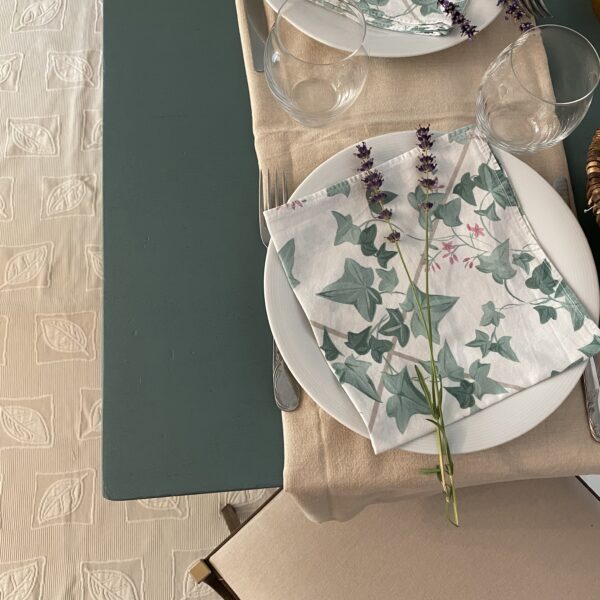 Table bois carrée relookée – Image 11