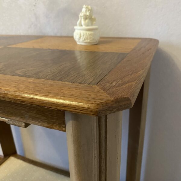 Desserte / Meuble d’appoint en bois relooké(e) - Placage effet damier