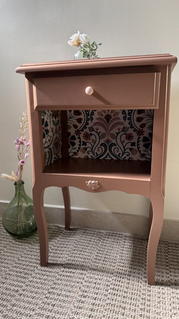 Chevet bois vintage relooké – Image 2