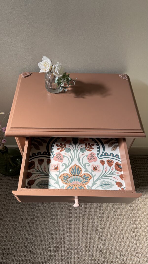 Chevet bois vintage relooké – Image 5